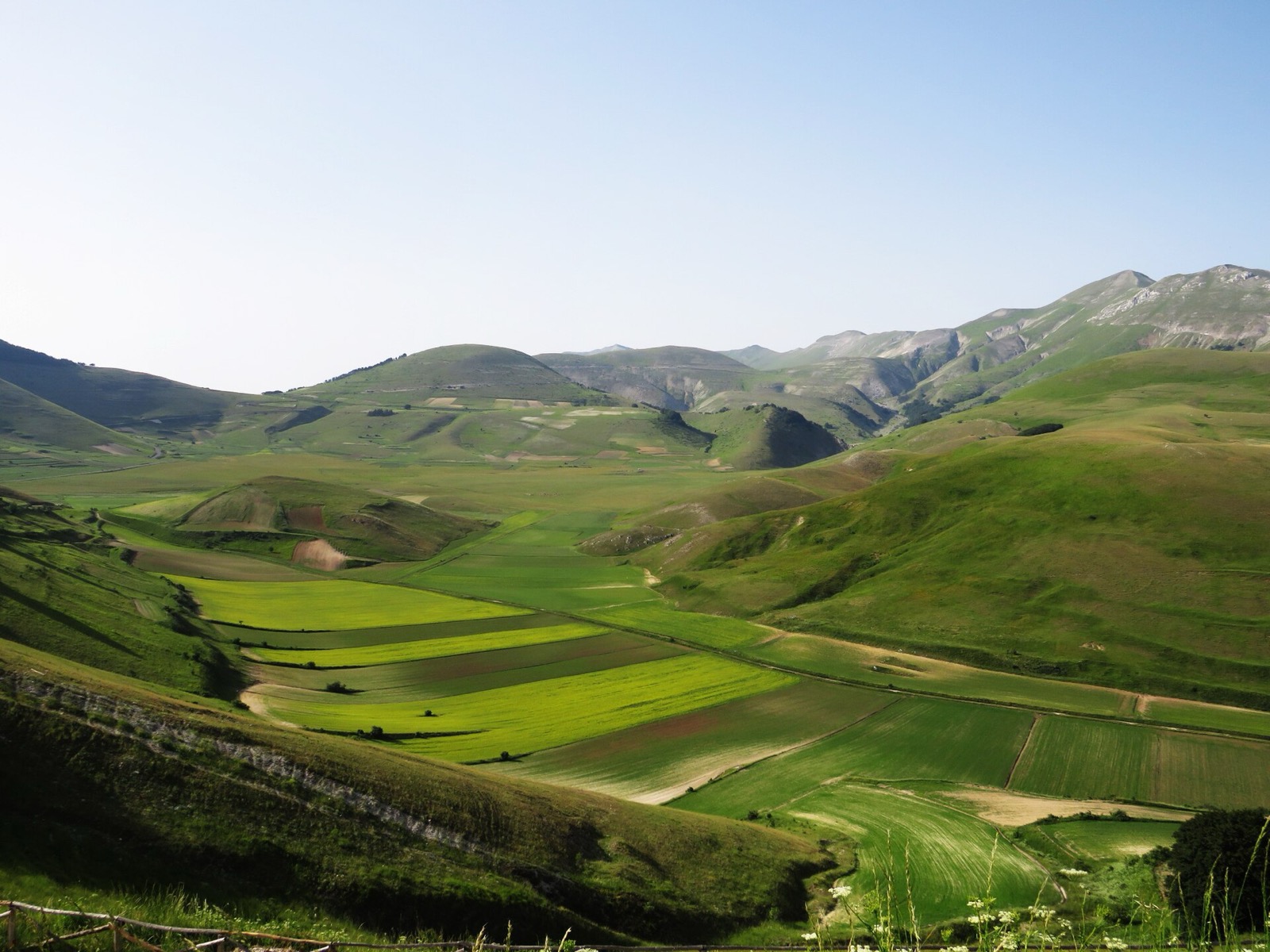 Il Pian Perduto visto da Castelluccio, nel Parco Nazionale dei Monti Sibillini